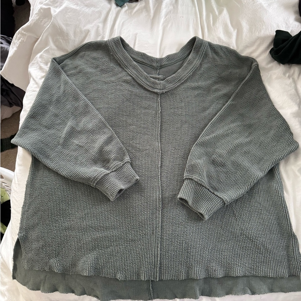 Aerie Wonder textured v-neck sweatshirt/sweater